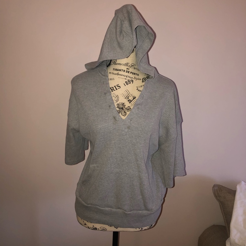 Ashley Sport women’s size 12 Ribbed Hoodie Sweater with Two Front Pockets